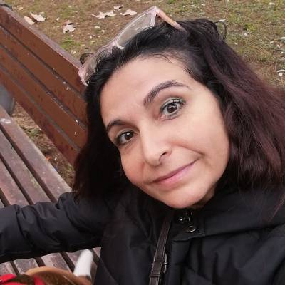 Dr Laia SOLANO-GALLEGO<br />